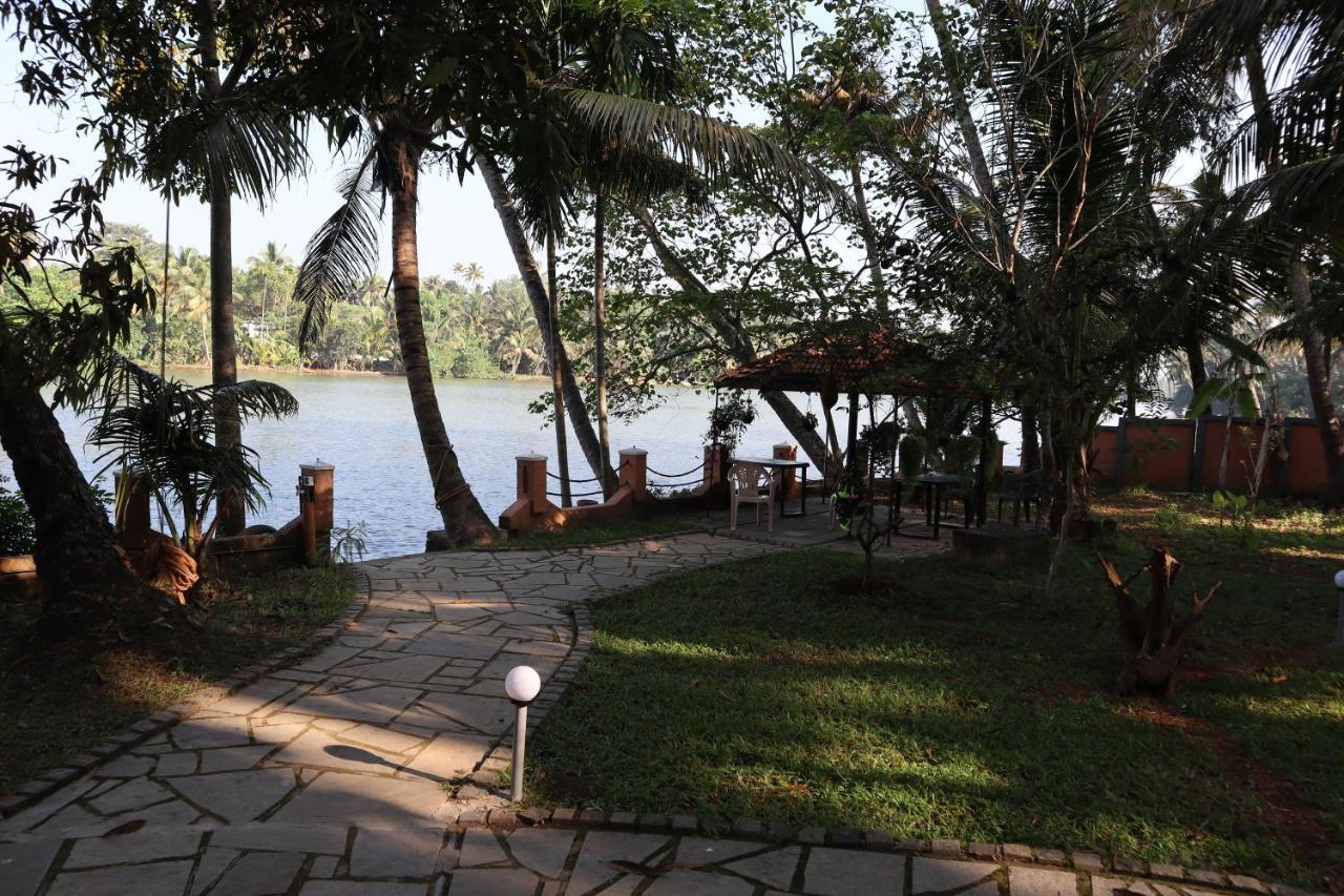 Greenchromide Homestays Mundrothuruth Extérieur photo